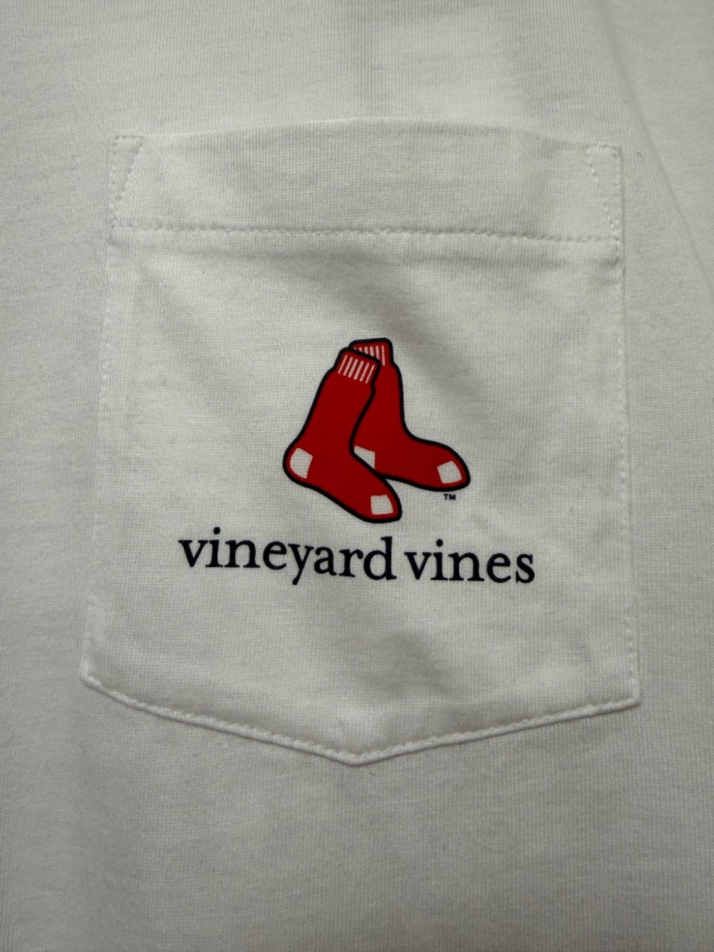 Vineyard Vines Red Sox’s Men’s Small T-Shirt - Picture 3 of 9